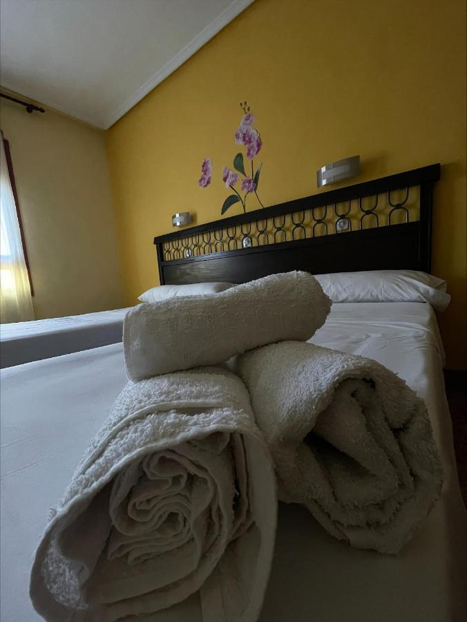 Hostal El Botero Монреаль-дель-Кампо Экстерьер фото
